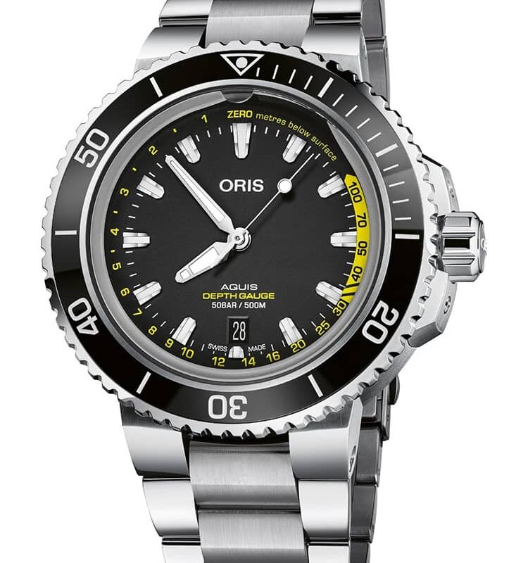 Oris Mens Aquis Depth Gauge Watch 01 733 7755 4154-SET MB
